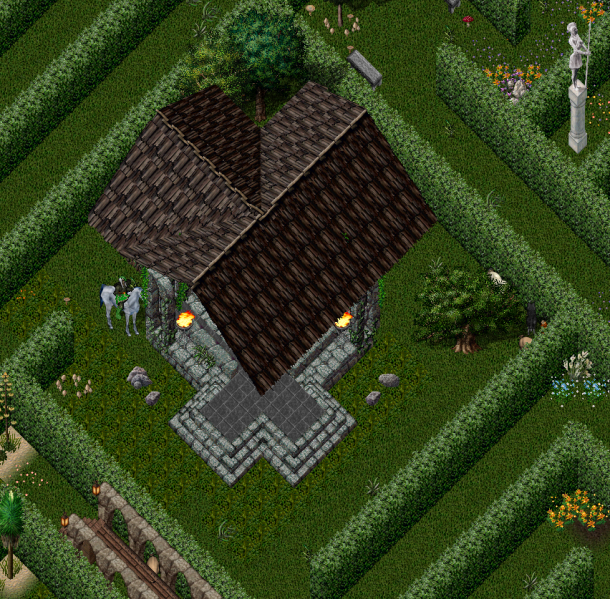 File:HedgeMazeLevelMazeGazebo.PNG